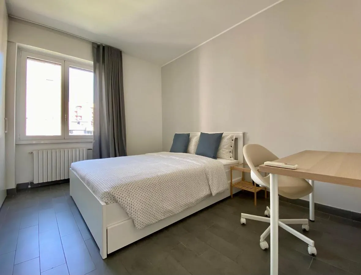 Future Apartments Bisceglie ميلان إيطاليا