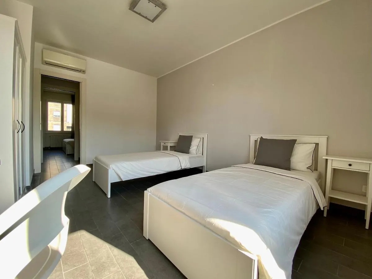 Future Apartments Bisceglie ميلان